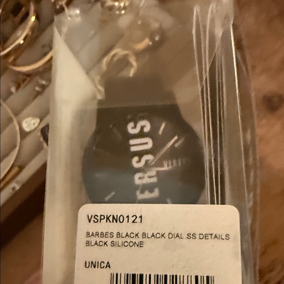 Versus Versace Black and White Watch - Picture 7 of 7